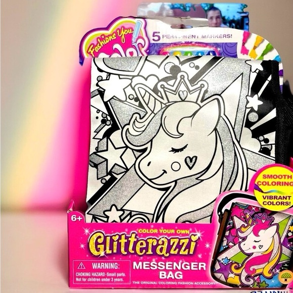 Glitterazzi unicorn messenger bag for children. Great project, color yourself! - Picture 1 of 3
